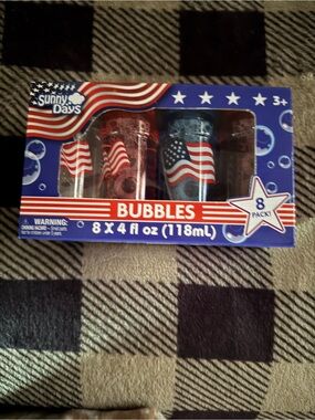 Red & Blue Patriotic Bubbles - 8 Pack